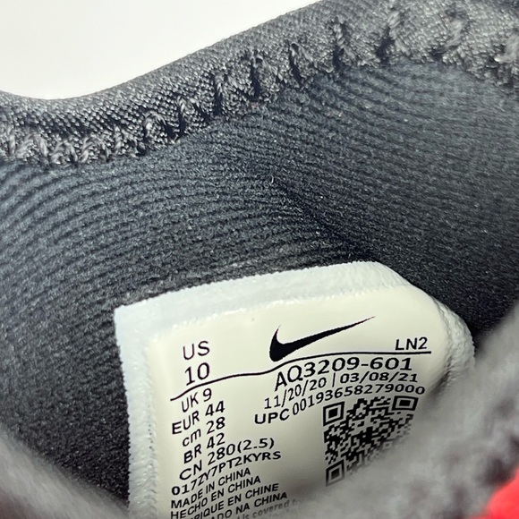 Nike Alpha Menace Pro 2 Mid University Red Black Football Cleats - Picture 10 of 10